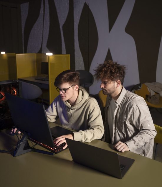 team-working-animation-project-min